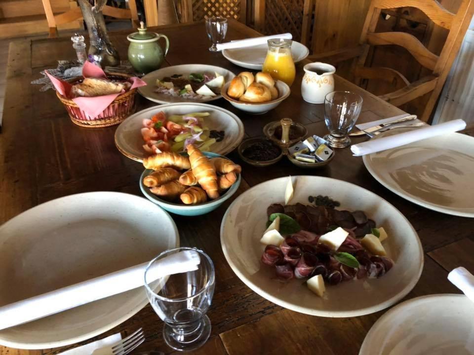 Ginti Panzio, Orseg Hotel Magyarszombatfa Bagian luar foto