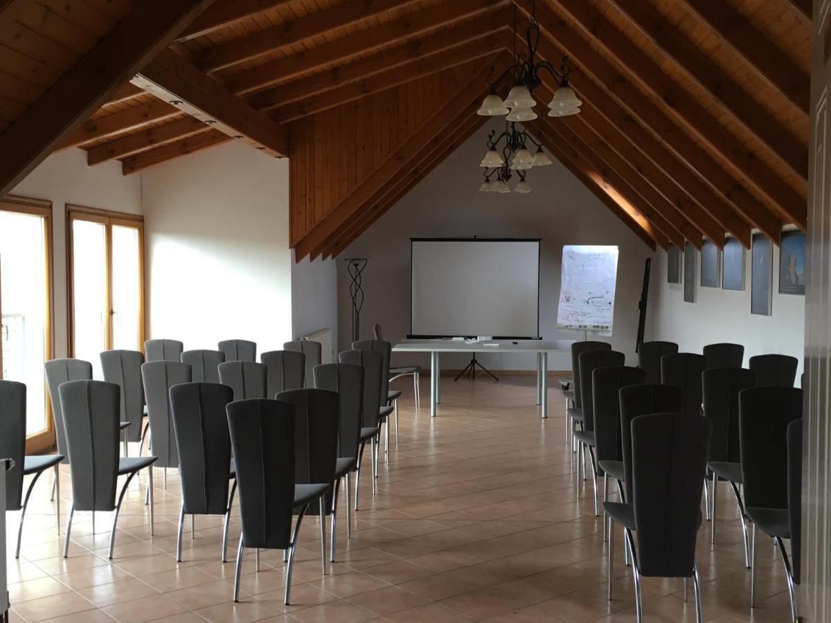 Ginti Panzio, Orseg Hotel Magyarszombatfa Bagian luar foto